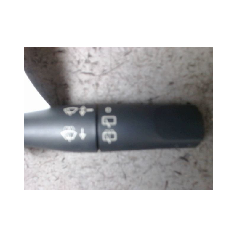 COMMANDE ESSUIE GLACE CITROEN SAXO 99-