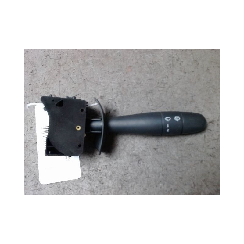COMMANDE ESSUIE GLACE DACIA LOGAN 4 P 05-08