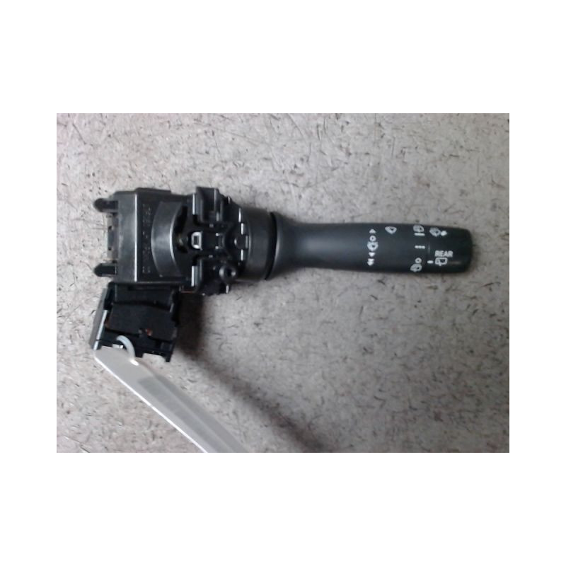 COMMANDE ESSUIE GLACE TOYOTA VERSO-S