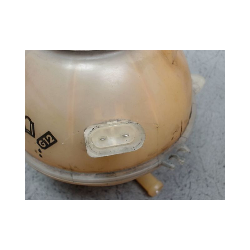 VASE EXPANSION VOLKSWAGEN GOLF IV 98-2004