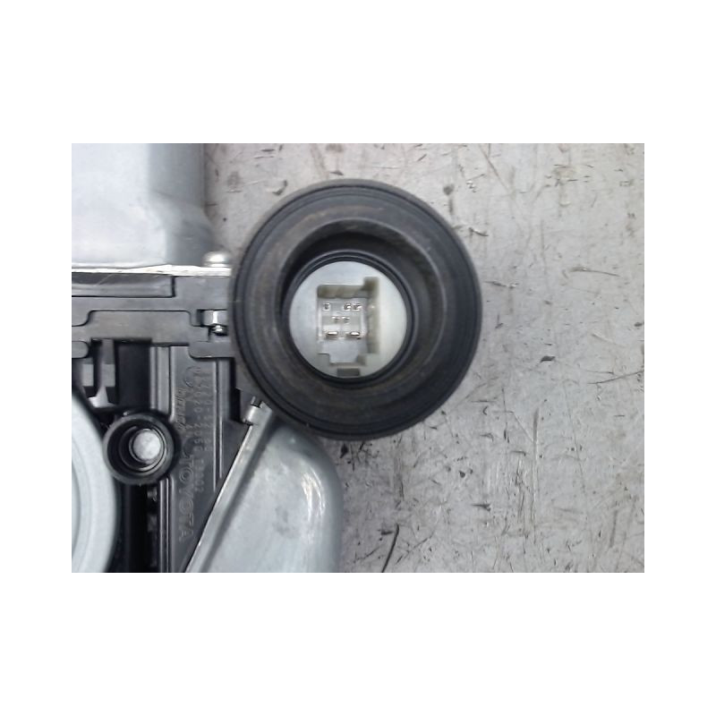 MECANISME+MOTEUR LEVE-GLACE AVANT GAUCHE TOYOTA VERSO-S