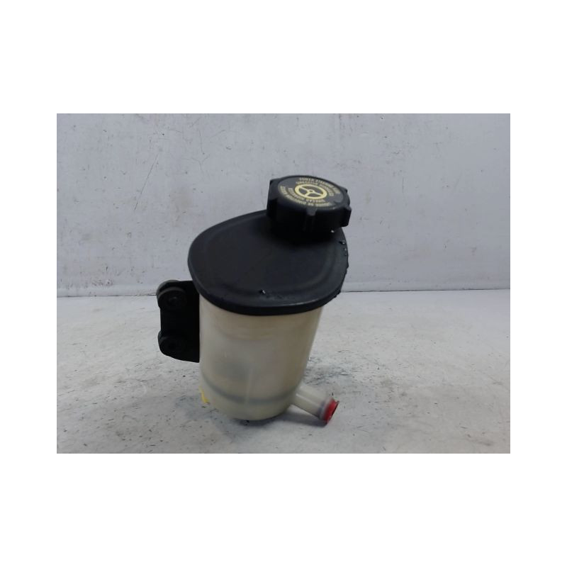RESERVOIR POMPE DIRECTION FORD FIESTA