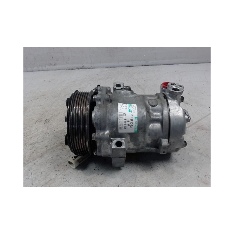 COMPRESSEUR AIR CONDITIONNE OPEL AGILA