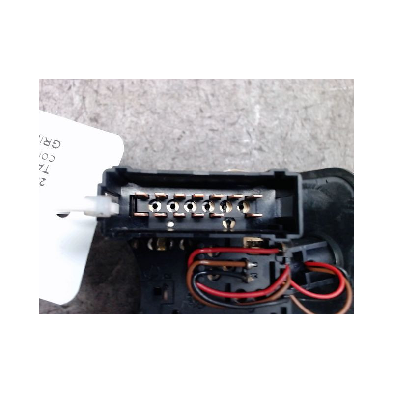 COMMANDE CLIGNOTANT DACIA LOGAN 4 P 05-08