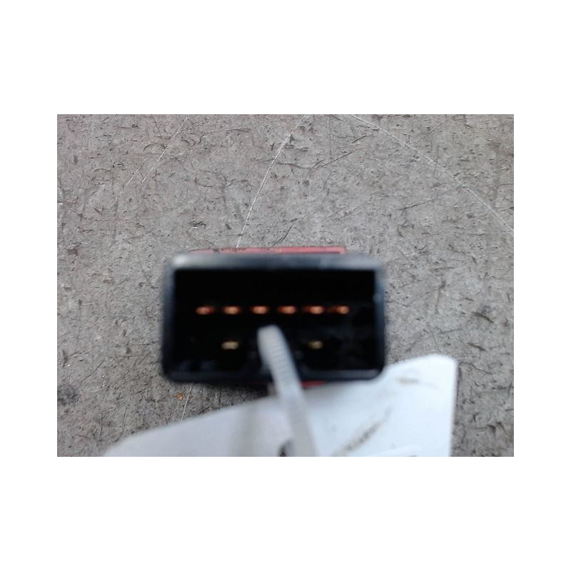 BOUTON DE WARNING HYUNDAI SANTAFE