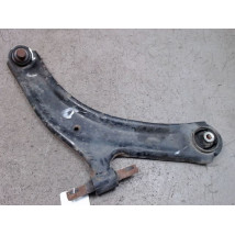 TRIANGLE INFERIEUR AVANT DROIT NISSAN QASHQAI