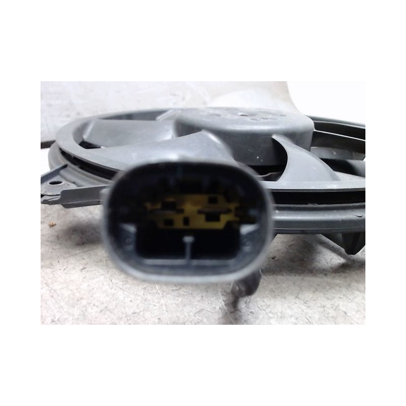 MOTEUR VENTILATEUR RADIATEUR PEUGEOT PARTNER