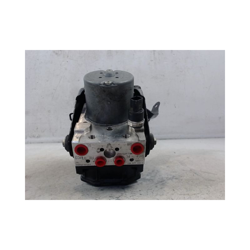 UNITE HYDRAULIQUE ABS TOYOTA AVENSIS 2003-