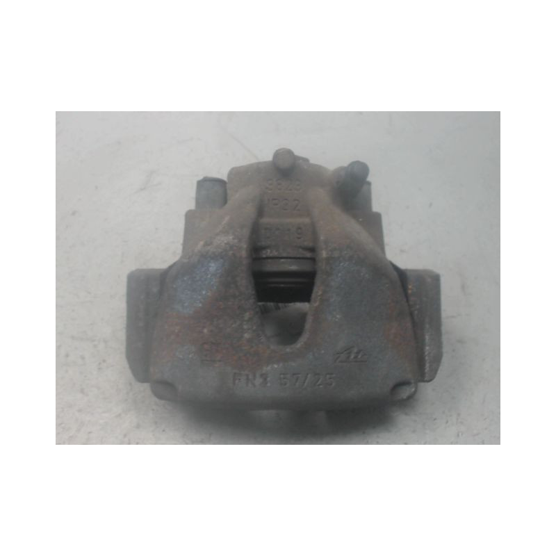 ETRIER DE FREIN AVANT DROIT SAAB 9-5