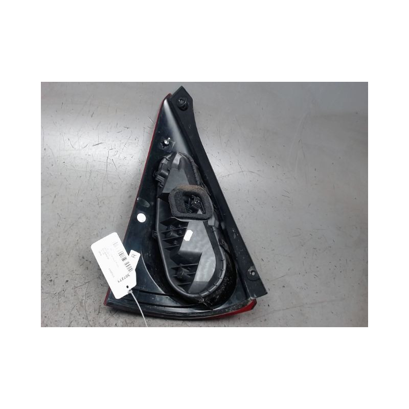 FEU ARRIERE DROIT PEUGEOT 107 5P