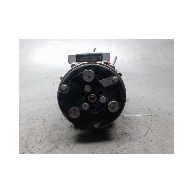 COMPRESSEUR AIR CONDITIONNE MINI MINI 2010-