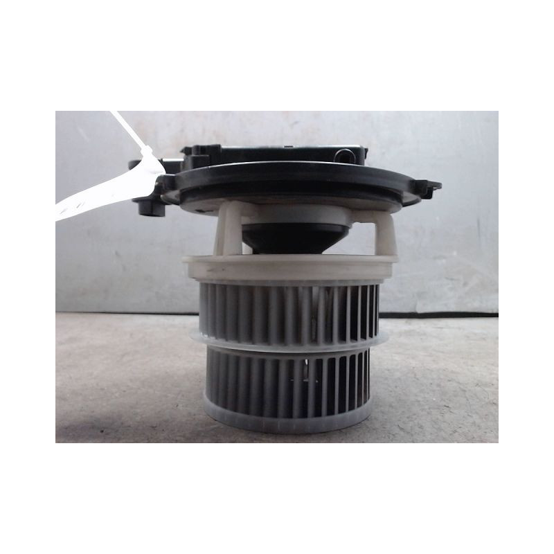 MOTEUR VENTILATEUR CHAUFFAGE LEXUS IS