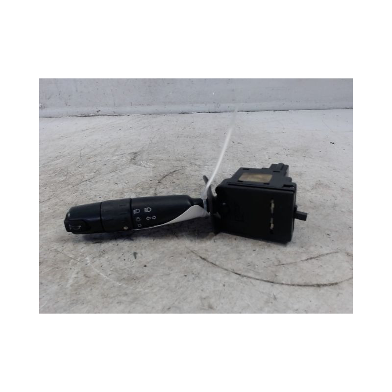 COMMANDE CLIGNOTANT PEUGEOT 605 -94