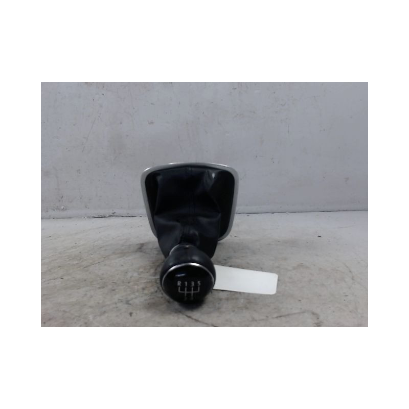 POMMEAU LEVIER VITESSES VOLKSWAGEN POLO 2009- 1.6 TDI