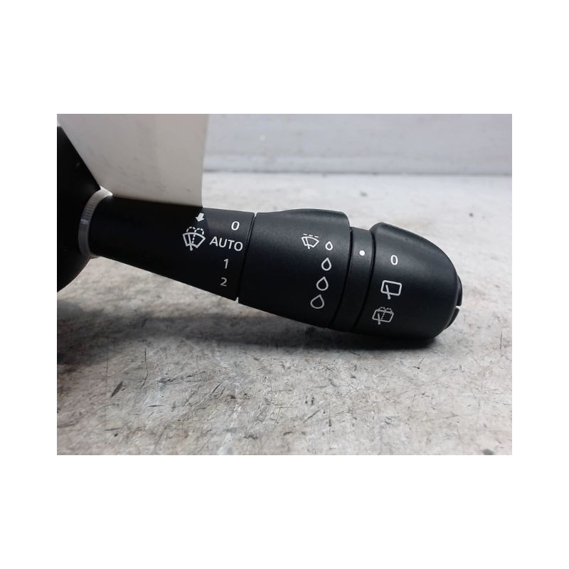 COMMANDE ESSUIE GLACE RENAULT CLIO IV