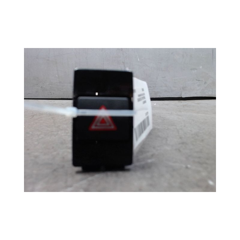 BOUTON DE WARNING AUDI A7