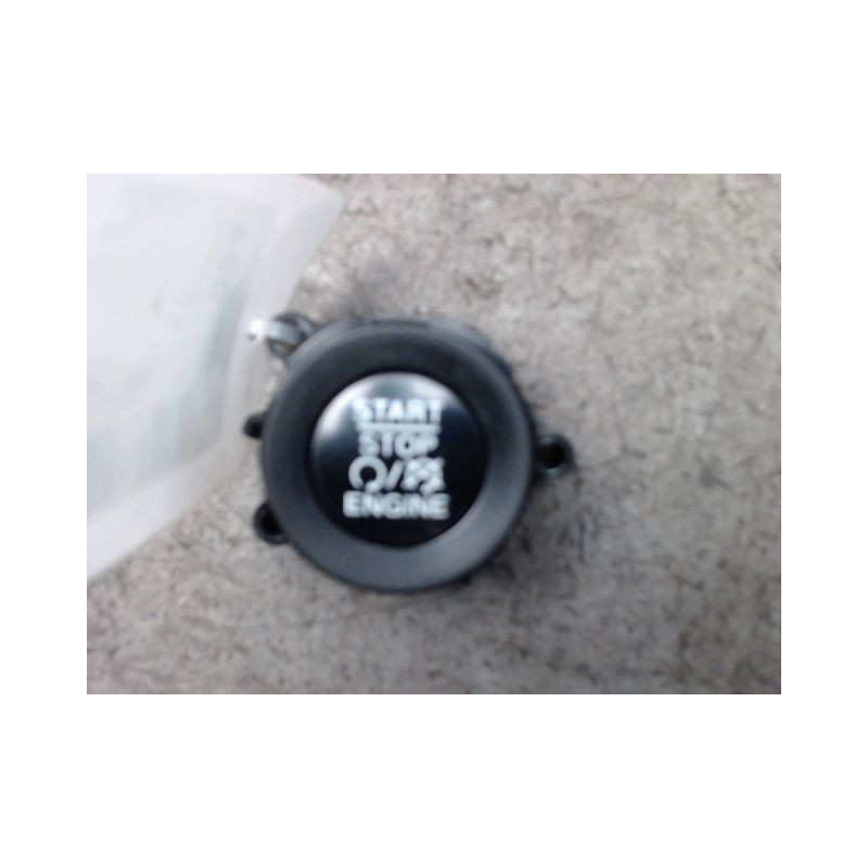BOUTON DE DEMARRAGE FIAT 500X