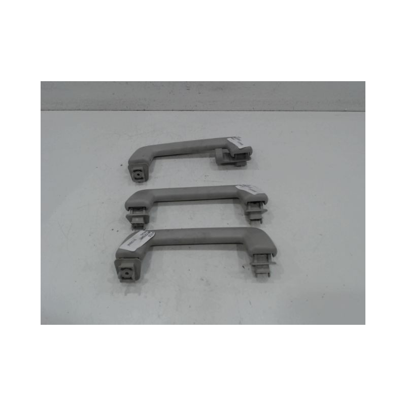 POIGNEE DE MAINTIEN FORD FOCUS
