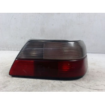 FEU ARRIERE DROIT PEUGEOT 605 -94