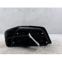 FEU ARRIERE DROIT PEUGEOT 605 -94