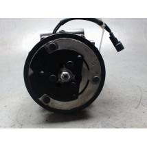 COMPRESSEUR AIR CONDITIONNE FORD FIESTA