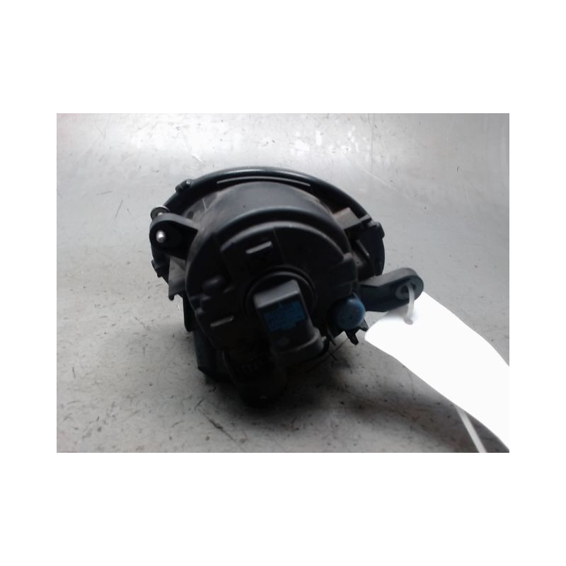 PHARE ANTIBROUILLARD AVANT DROIT RENAULT TWINGO