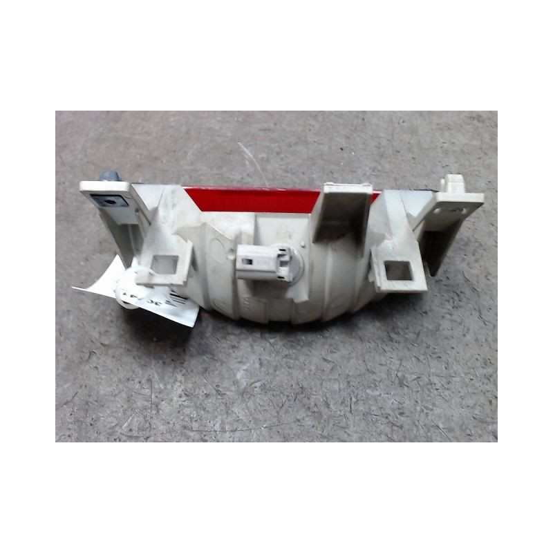 FEUX STOP SUPPLEMENTAIRE TOYOTA YARIS VERSO 2003-