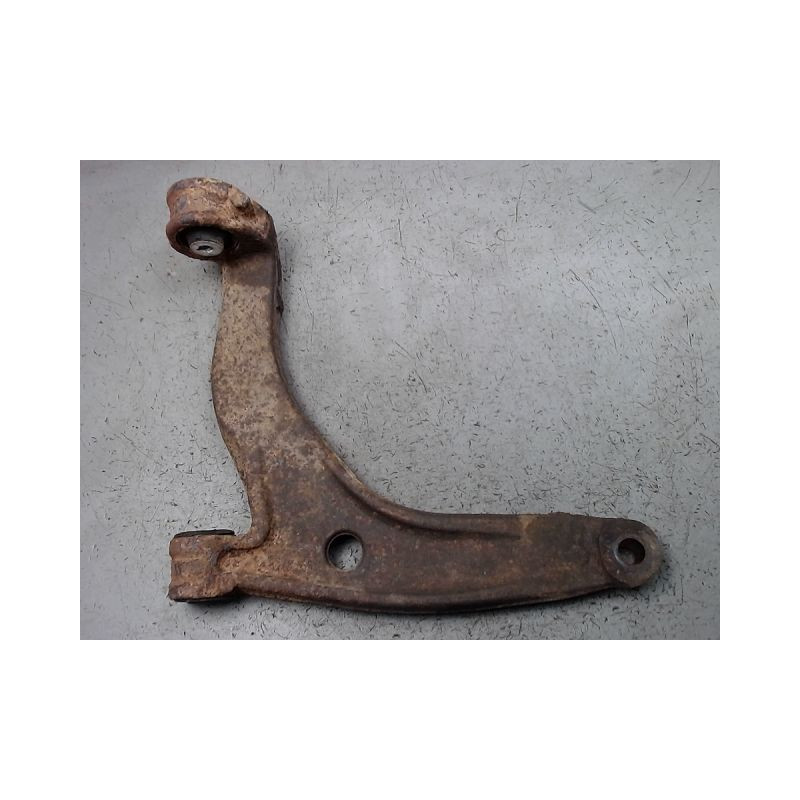 TRIANGLE INFERIEUR AVANT GAUCHE VOLKSWAGEN TRANSPORT