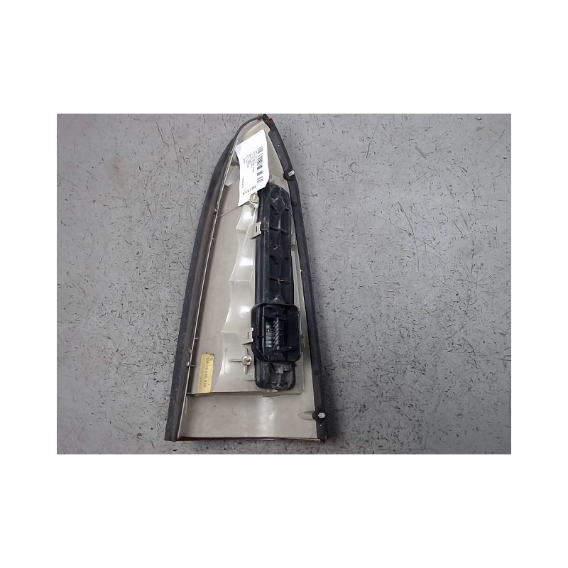 FEU ARRIERE GAUCHE  OPEL ASTRA BREAK 98-