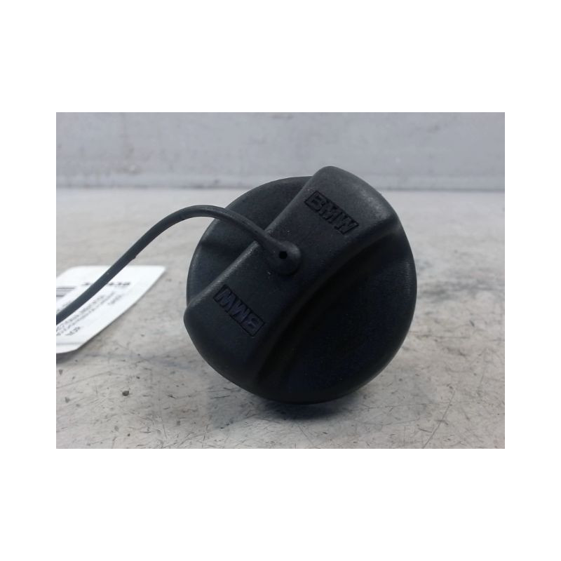 BOUCHON RESERVOIR A CARBURANT BMW SERIE 5 TOURING (E61) 2004-