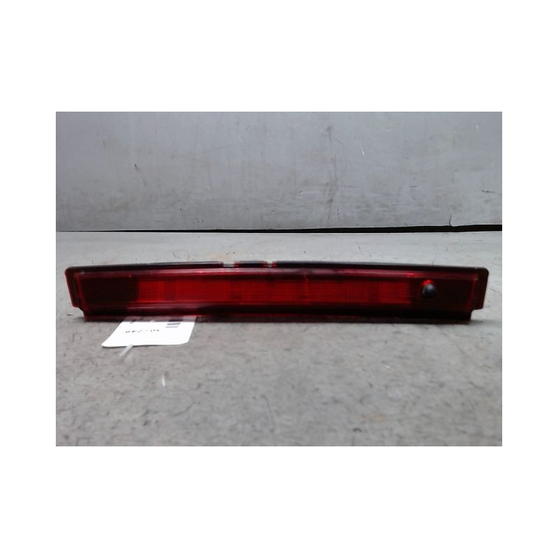 FEUX STOP SUPPLEMENTAIRE RENAULT CLIO IV 2012-
