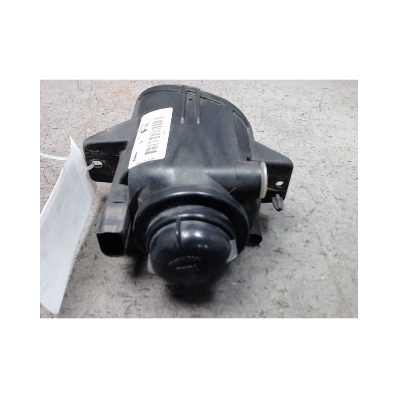 PHARE ANTIBROUILLARD AVANT DROIT SEAT LEON 2000-2006
