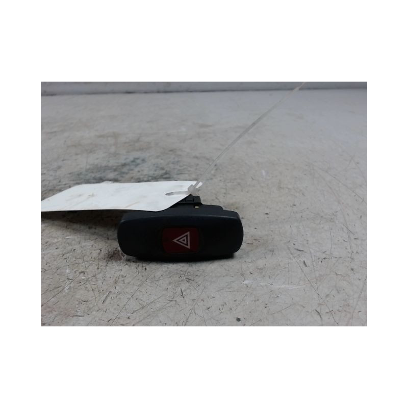 BOUTON DE WARNING FIAT MAREA