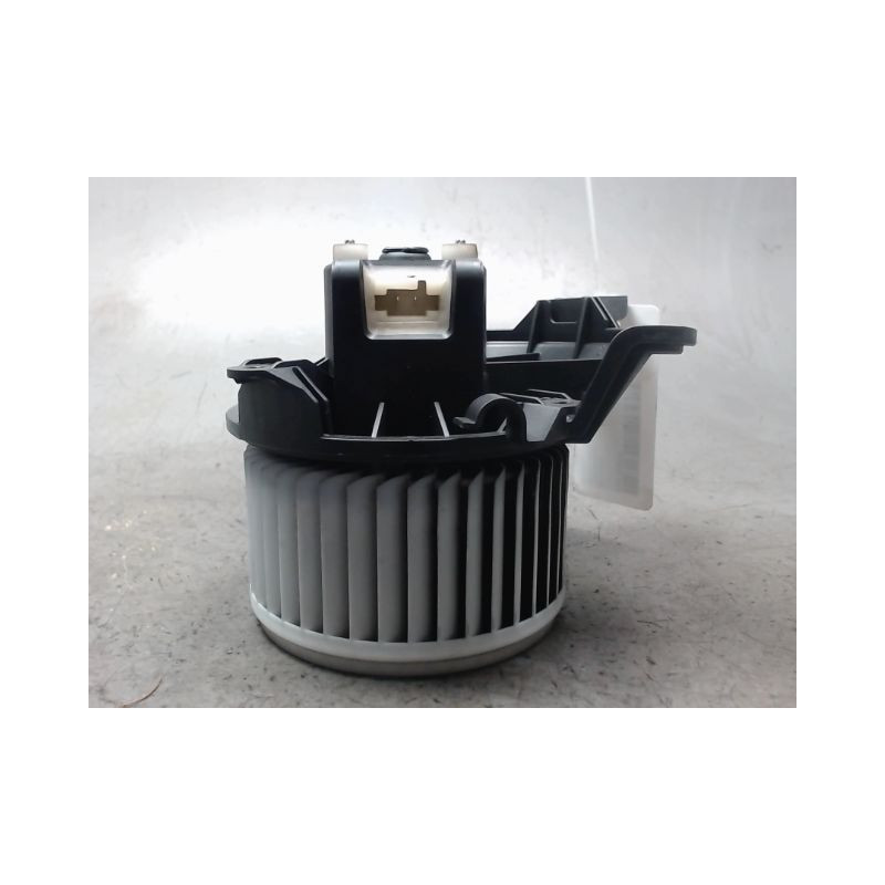 MOTEUR VENTILATEUR CHAUFFAGE FIAT PUNTO