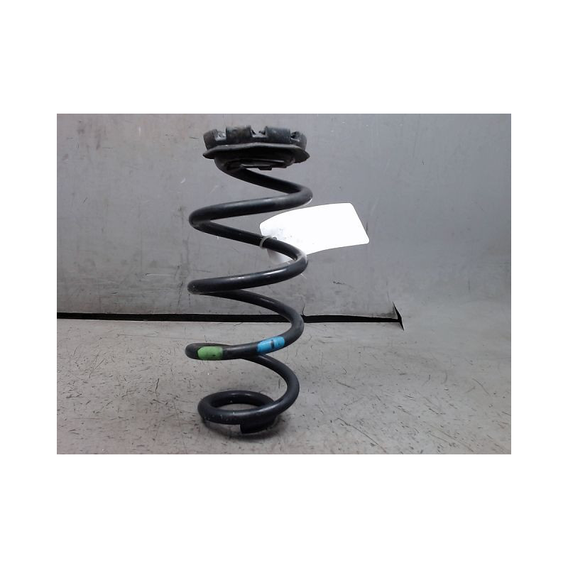 RESSORT AMORTISSEUR ARRIERE DROIT SMART FORTWO
