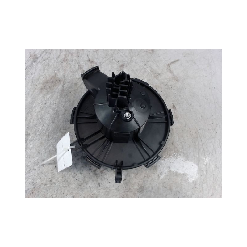 MOTEUR VENTILATEUR CHAUFFAGE OPEL ZAFIRA 2006-