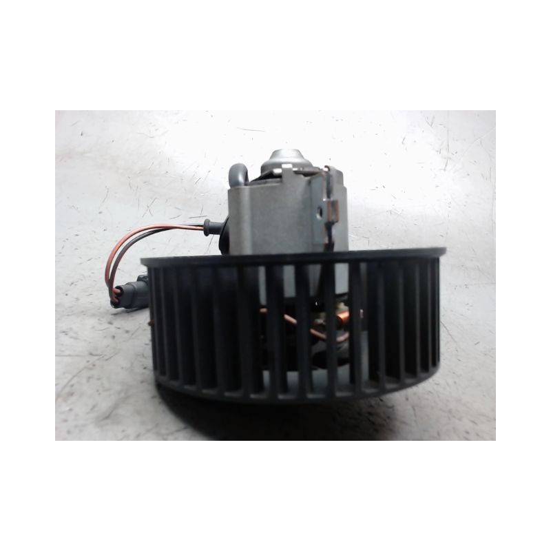 MOTEUR VENTILATEUR CHAUFFAGE FORD FIESTA 95-9.99