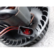 MOTEUR VENTILATEUR CHAUFFAGE FORD FIESTA 95-9.99