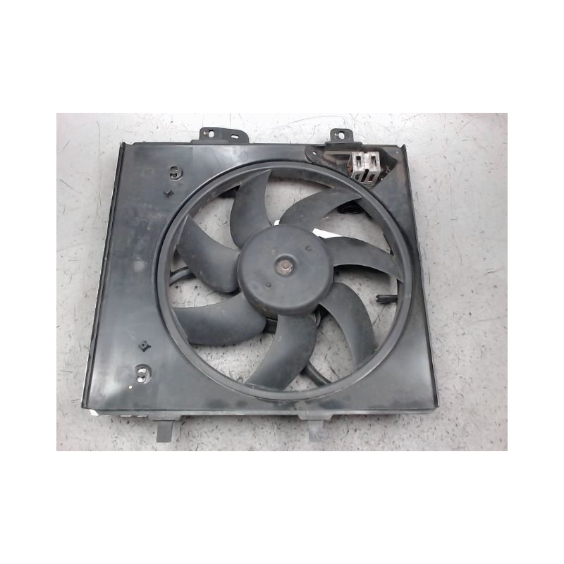 MOTEUR VENTILATEUR RADIATEUR PEUGEOT 208