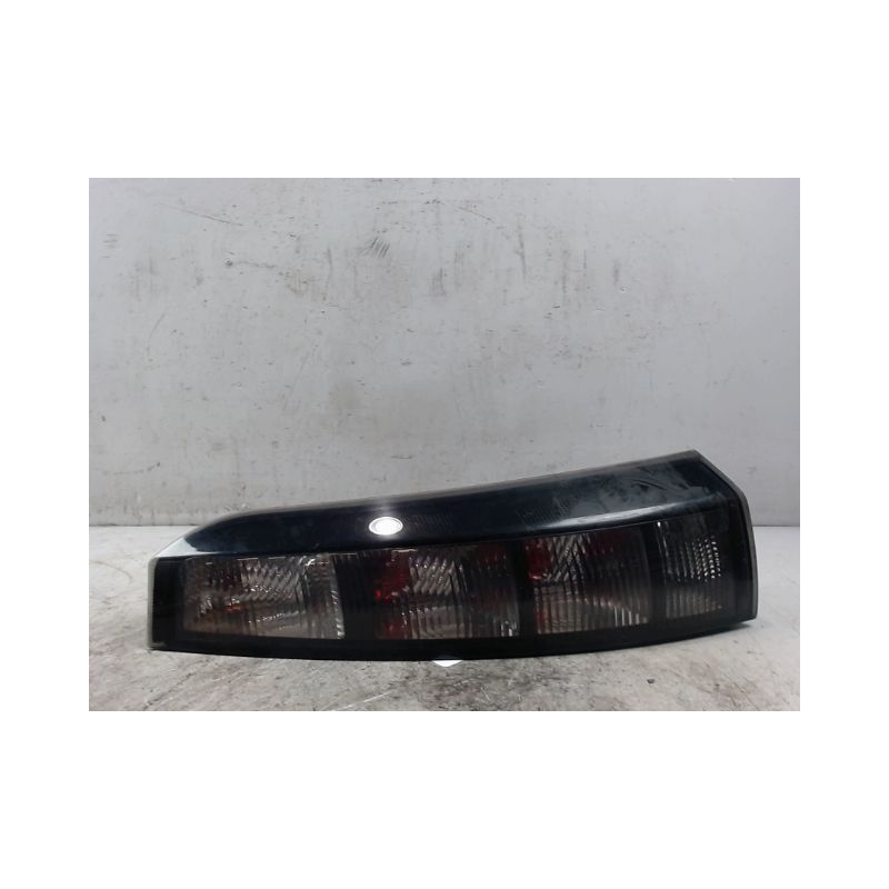 FEU ARRIERE DROIT OPEL MERIVA 2006-