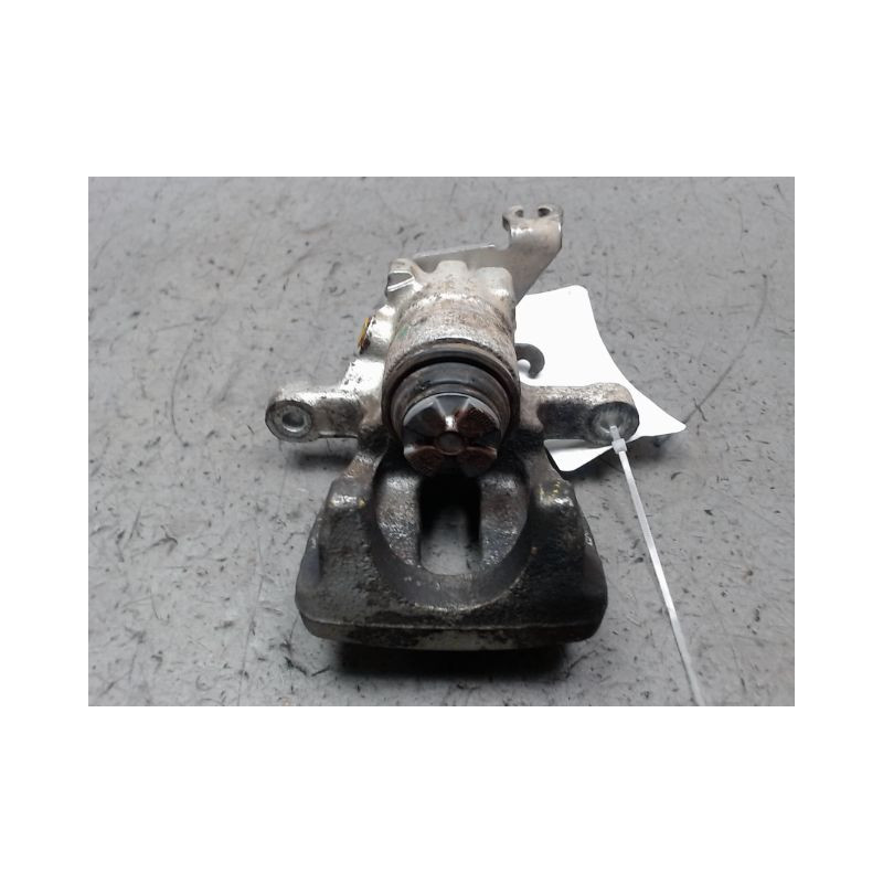 ETRIER DE FREIN ARRIERE DROIT MITSUBISHI COLT CZ 2005-