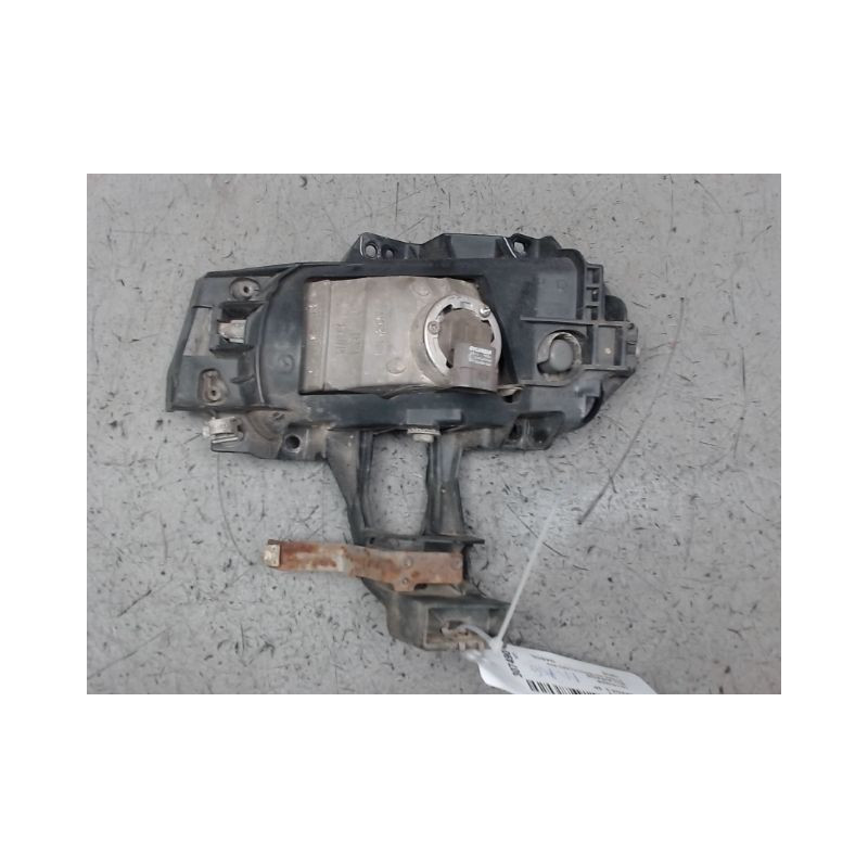 PHARE ANTIBROUILLARD AVANT GAUCHE MAZDA MAZDA 3  5P
