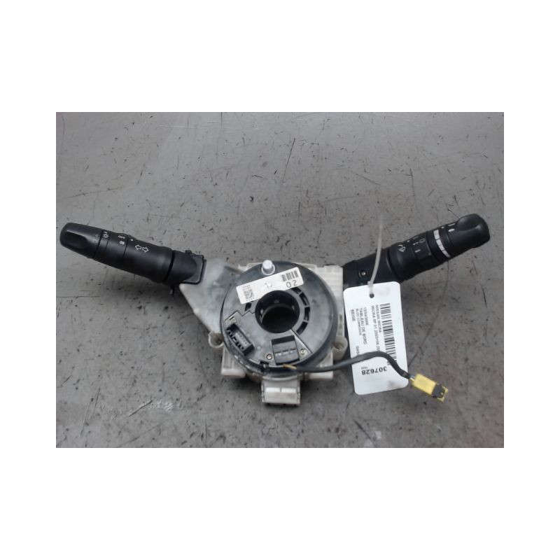 BLOC COMMODOS NISSAN MICRA 2003-2005