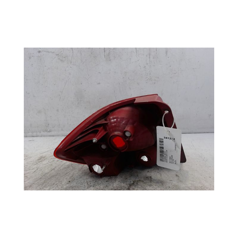 FEU ARRIERE DROIT HYUNDAI GETZ 02-05
