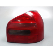 FEU ARRIERE DROIT AUDI A3 -2000