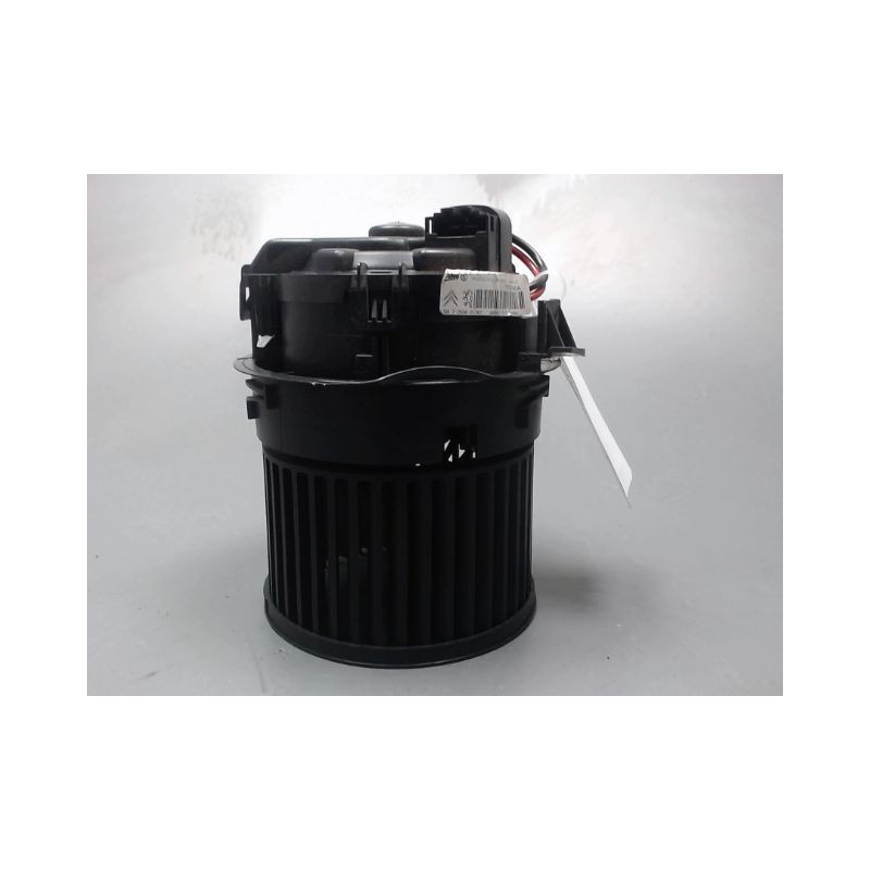 MOTEUR VENTILATEUR CHAUFFAGE PEUGEOT 208