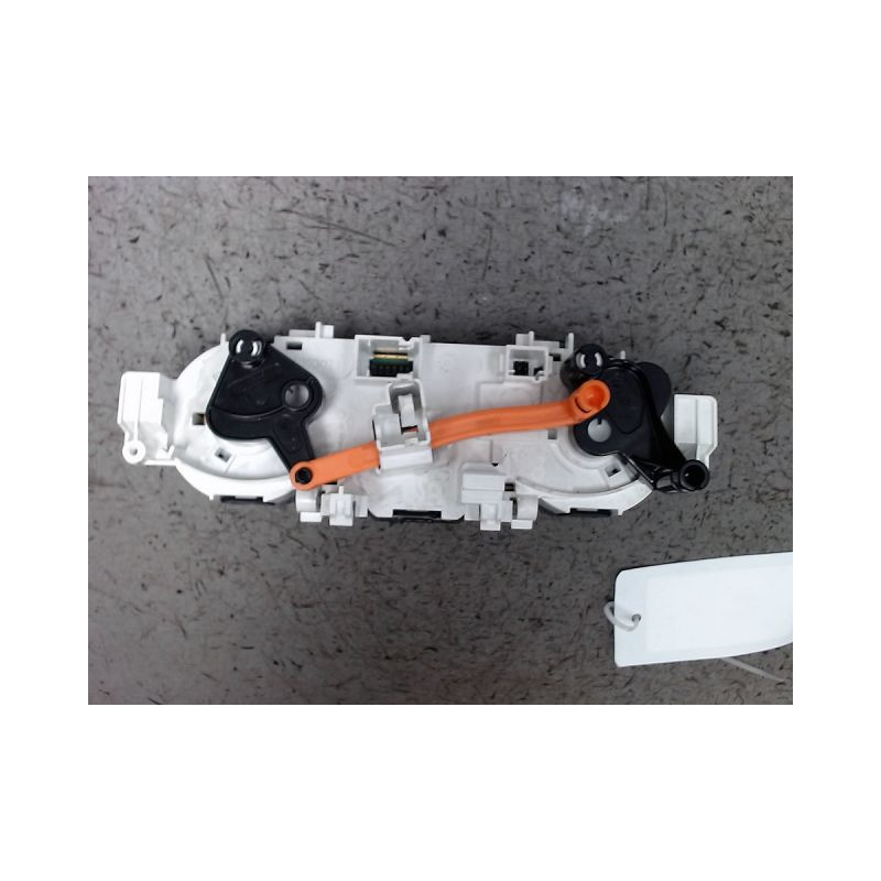 COMMANDE DE CHAUFFAGE PEUGEOT 208