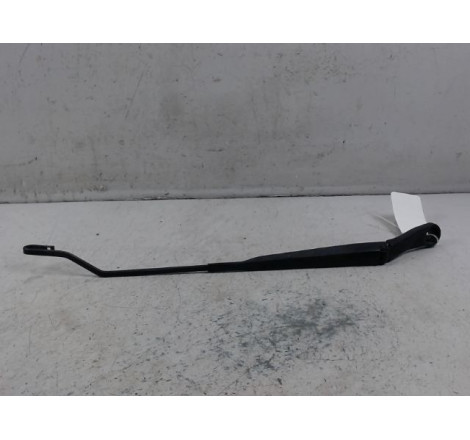 BRAS ESSUIE-GLACE AVANT DROIT NISSAN MICRA 2003-2005