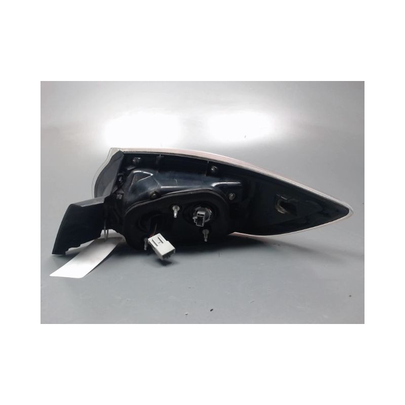 FEU ARRIERE GAUCHE  MAZDA MAZDA 3  5P