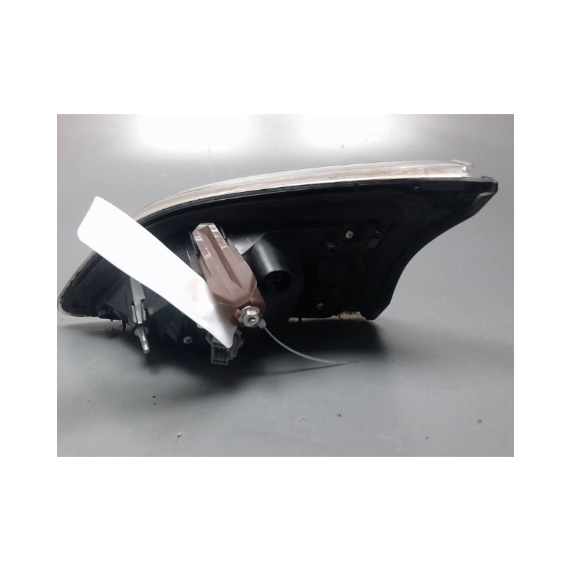 FEU ARRIERE INTERIEUR GAUCHE MAZDA MAZDA 3  5P